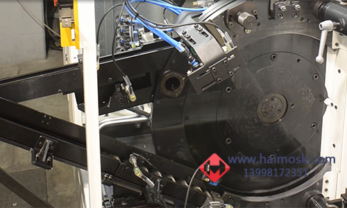 R220雙端面磨床送料方式及自動(dòng)上下料方式